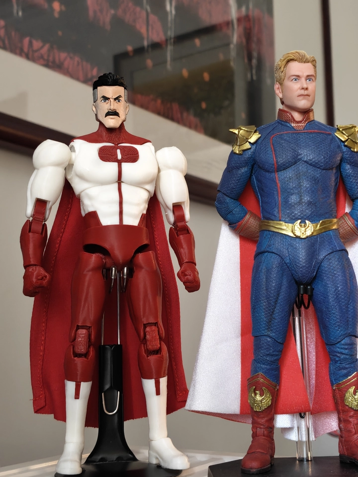 Omniman Invincible Çok Eklemli - Model Kit Ultron incelemesi ve fiyatı